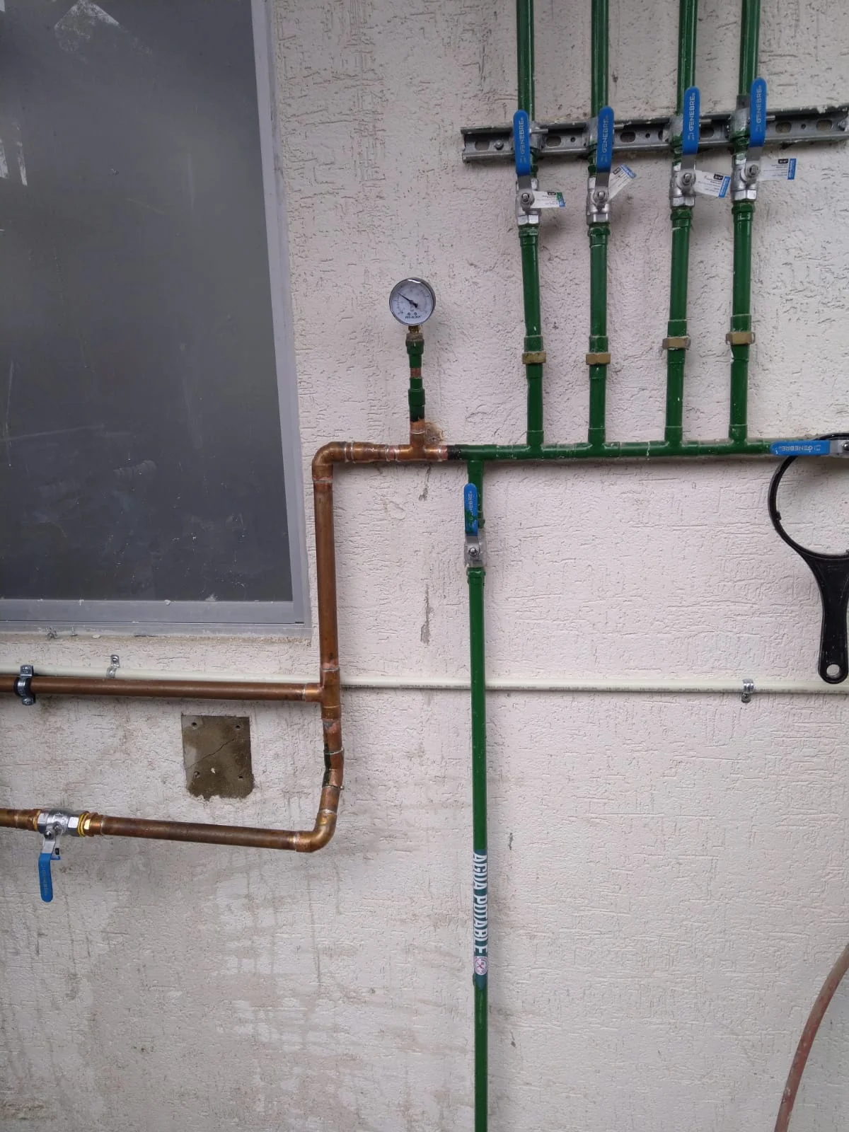Instalaciones de agua potable en Ecuador