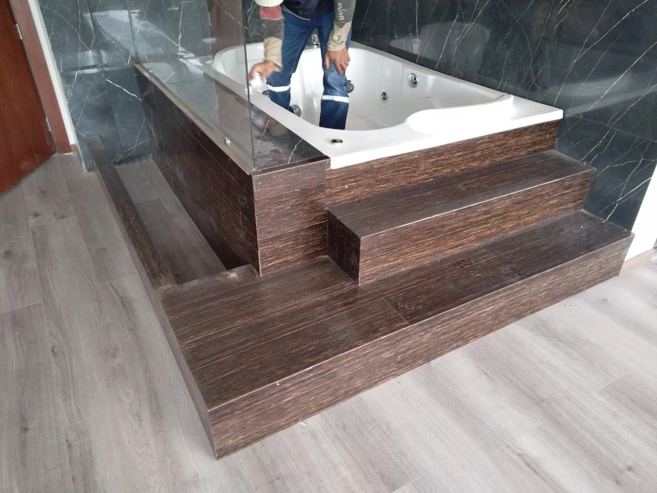 Jacuzzis, piscinas polares, saunas y turcos — proyecto 2